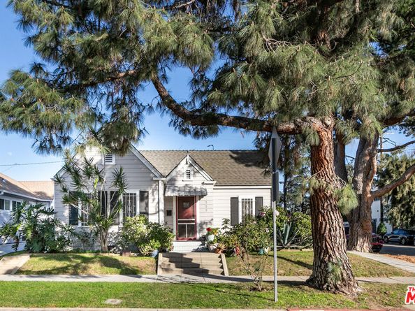 500 N Windsor Boulevard, Los Angeles CA 90004