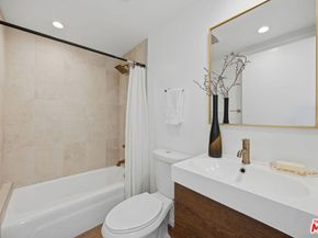 1244 14th Street A, Santa Monica CA 90404