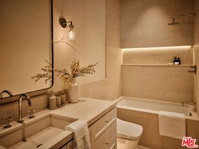 401 N Tigertail Road, Los Angeles CA 90049