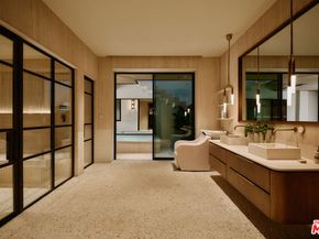 401 N Tigertail Road, Los Angeles CA 90049