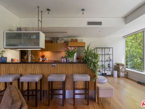 1155 S Grand Avenue 401, Los Angeles CA 90015