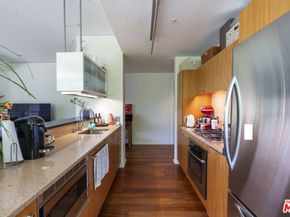 1155 S Grand Avenue 401, Los Angeles CA 90015