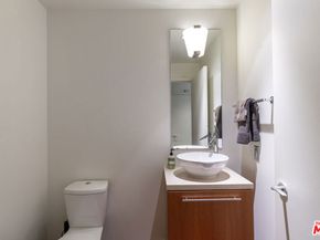 1155 S Grand Avenue 401, Los Angeles CA 90015