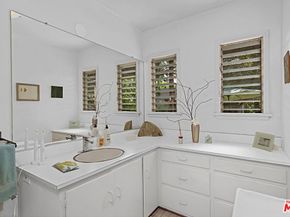2138 Holmby Avenue, Los Angeles CA 90025