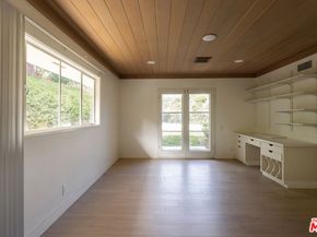 10985 Bellagio Road, Los Angeles CA 90077