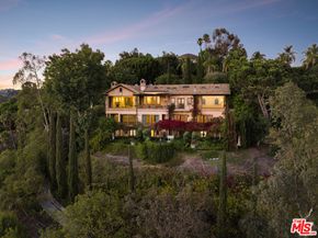 1031 Bel Air Court, Los Angeles CA 90077
