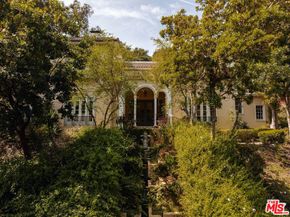 1031 Bel Air Court, Los Angeles CA 90077