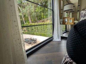 943 Moraga Drive, Los Angeles CA 90049
