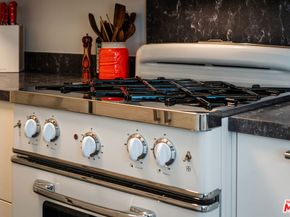 441 Raymond Avenue 5, Santa Monica CA 90405