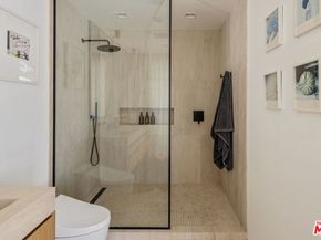 913 Milwood Avenue, Venice CA 90291