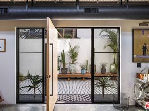 913 Milwood Avenue, Venice CA 90291