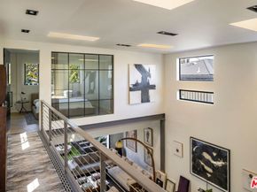 913 Milwood Avenue, Venice CA 90291