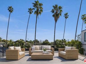 913 Milwood Avenue, Venice CA 90291