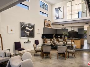 913 Milwood Avenue, Venice CA 90291