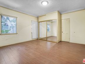 728 S Genesee Avenue, Los Angeles CA 90036