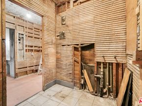 728 S Genesee Avenue, Los Angeles CA 90036