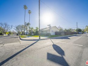 22656 Clarendon Street, Woodland Hills CA 91367