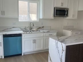 552 W 99th Street, Los Angeles CA 90044