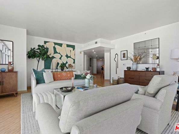 13700 Marina Pointe Drive 1423, Marina Del Rey CA 90292