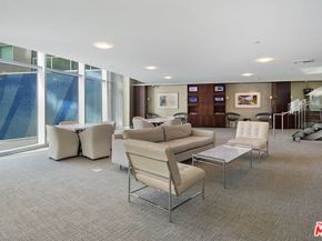 13700 Marina Pointe Drive 1423, Marina Del Rey CA 90292