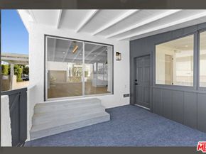 2218 24thh, Santa Monica CA 90405