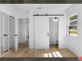 2218 24thh, Santa Monica CA 90405