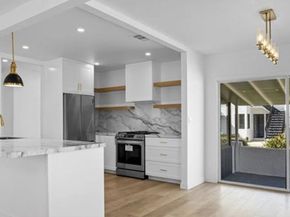 2218 24thh, Santa Monica CA 90405