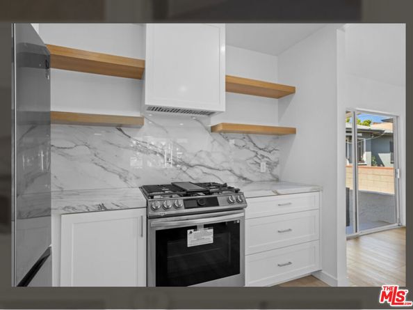 2218 24thh, Santa Monica CA 90405