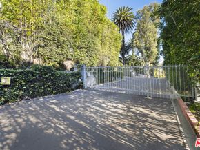 2004 La Brea Terrace, Los Angeles CA 90046