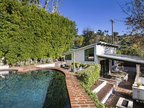 2004 La Brea Terrace, Los Angeles CA 90046