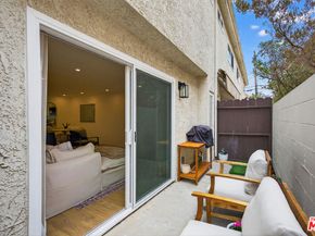 1443 25th Street 2, Santa Monica CA 90404