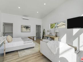 11959 W Juniette Street, Culver City CA 90230