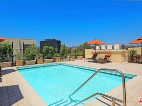 11500 San Vicente Boulevard 221, Los Angeles CA 90049