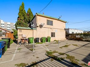 732 W 76th Street, Los Angeles CA 90044