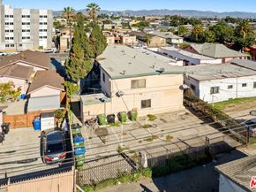 732 W 76th Street, Los Angeles CA 90044