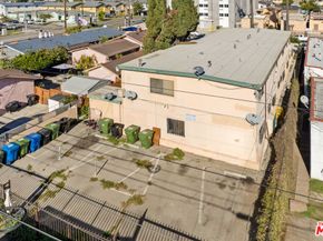 732 W 76th Street, Los Angeles CA 90044