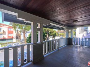 1118 Elden Avenue, Los Angeles CA 90006