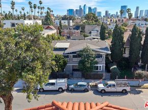 1118 Elden Avenue, Los Angeles CA 90006