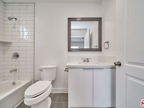 603 W 41st Place, Los Angeles CA 90037