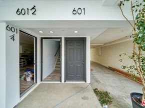 603 W 41st Place, Los Angeles CA 90037
