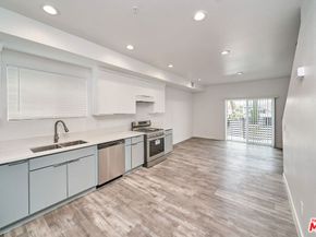 603 W 41st Place, Los Angeles CA 90037