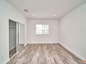 603 W 41st Place, Los Angeles CA 90037