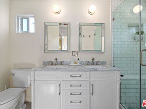 7421 Earldom Avenue, Playa Del Rey CA 90293