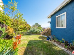 7421 Earldom Avenue, Playa Del Rey CA 90293