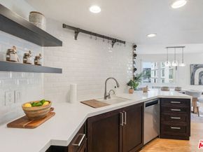 435 Arnaz Drive 304, Los Angeles CA 90048