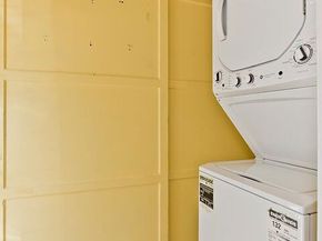 8535 Walnut Drive, Los Angeles CA 90046