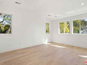 744 Almar Avenue, Pacific Palisades CA 90272