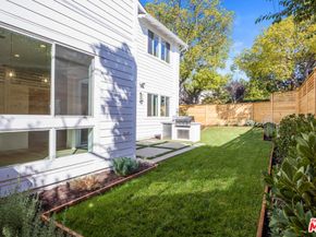 744 Almar Avenue, Pacific Palisades CA 90272