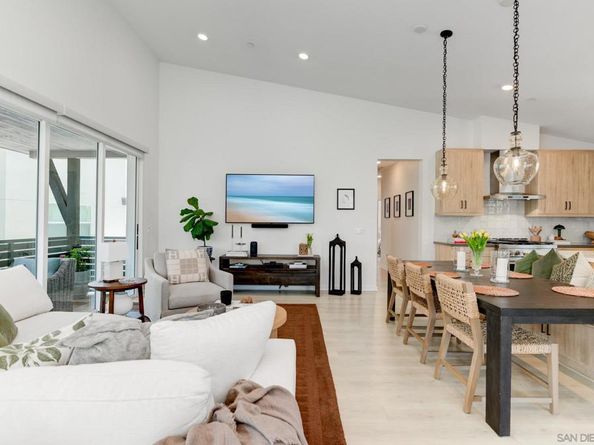 10466 Newbliss Way, San Diego CA 92126