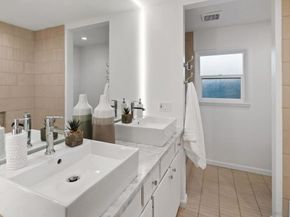 211 Ocean St, Solana Beach CA 92075